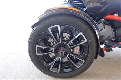 2024 Can Am Spyder F3-S SE6 - Photo 16 - Kingman, KS 67068
