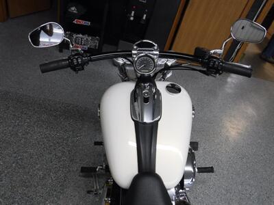 2014 Harley-Davidson Breakout   - Photo 10 - Kingman, KS 67068