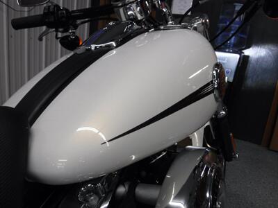 2014 Harley-Davidson Breakout   - Photo 14 - Kingman, KS 67068