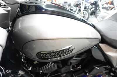 2023 Harley-Davidson CVO Road Glide   - Photo 28 - Kingman, KS 67068