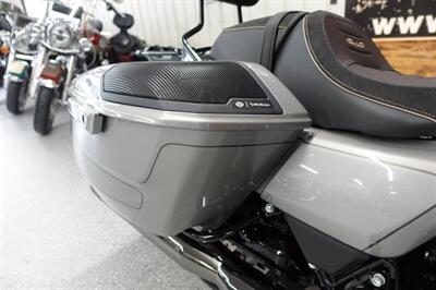 2023 Harley-Davidson CVO Road Glide   - Photo 18 - Kingman, KS 67068