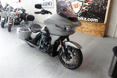 2023 Harley-Davidson CVO Road Glide   - Photo 2 - Kingman, KS 67068