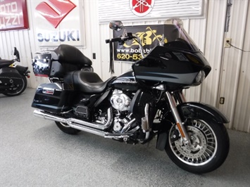 2013 Harley-Davidson Road Glide Ultra   - Photo 2 - Kingman, KS 67068