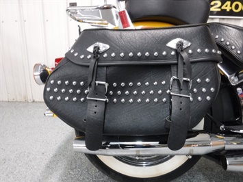 2011 Harley-Davidson Heritage Softail Classic   - Photo 11 - Kingman, KS 67068