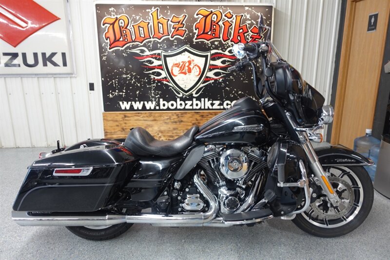 2015 Harley-Davidson Ultra Classic Low   - Photo 1 - Kingman, KS 67068