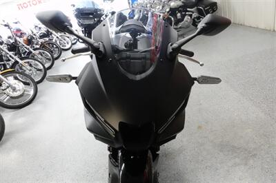 2025 Yamaha YZF R3   - Photo 3 - Kingman, KS 67068