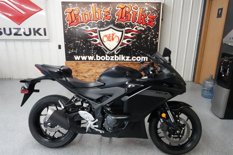 2025 Yamaha YZF R3   - Photo 1 - Kingman, KS 67068
