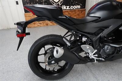 2025 Yamaha YZF R3   - Photo 8 - Kingman, KS 67068