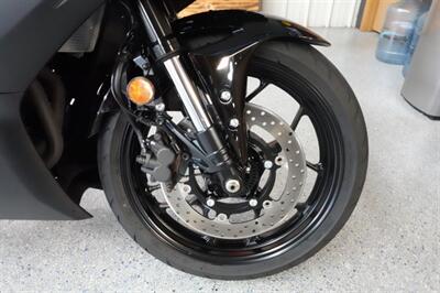 2025 Yamaha YZF R3   - Photo 11 - Kingman, KS 67068