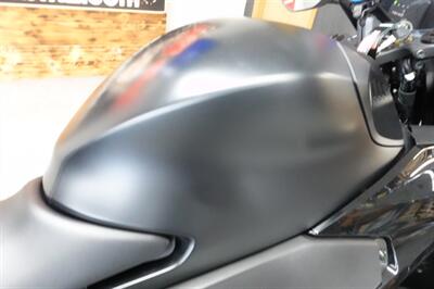 2025 Yamaha YZF R3   - Photo 21 - Kingman, KS 67068