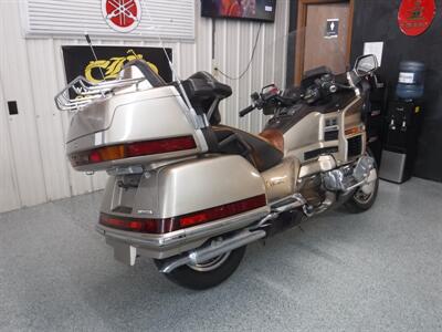 1989 Honda Gold Wing 1500   - Photo 10 - Kingman, KS 67068