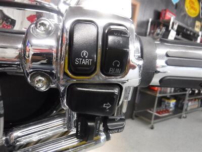 2006 Harley-Davidson Ultra Classic CVO   - Photo 40 - Kingman, KS 67068