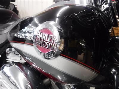 2006 Harley-Davidson Ultra Classic CVO   - Photo 16 - Kingman, KS 67068
