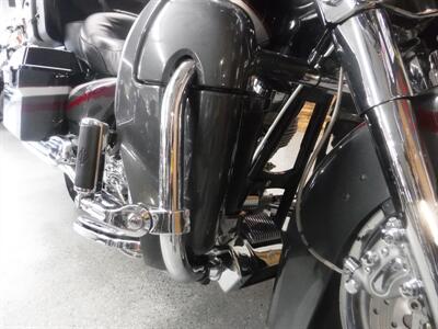 2006 Harley-Davidson Ultra Classic CVO   - Photo 15 - Kingman, KS 67068