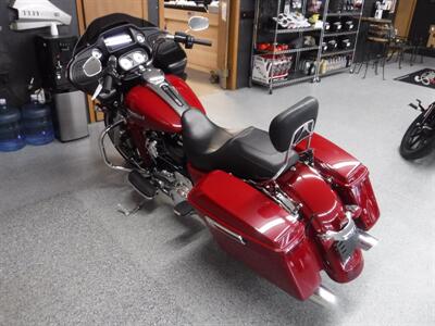 2021 Harley-Davidson Road Glide Custom   - Photo 6 - Kingman, KS 67068