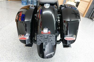 2023 BMW R 18 B   - Photo 19 - Kingman, KS 67068
