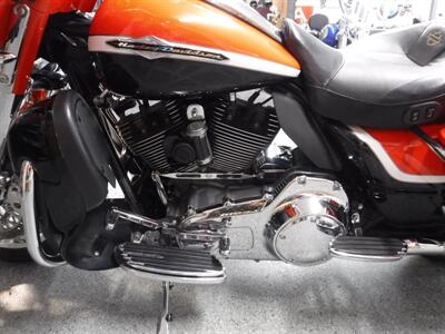 2012 Harley-Davidson Ultra Classic CVO   - Photo 21 - Kingman, KS 67068