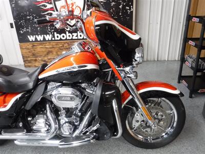 2012 Harley-Davidson Ultra Classic CVO   - Photo 11 - Kingman, KS 67068