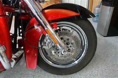 2007 Harley-Davidson Ultra Classic CVO   - Photo 13 - Kingman, KS 67068