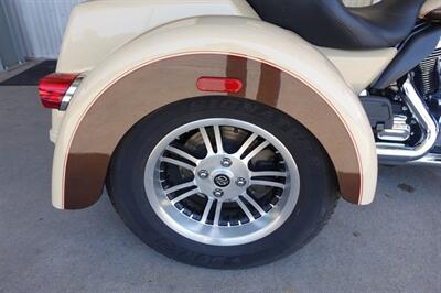 2014 Harley-Davidson Tri Glide   - Photo 18 - Kingman, KS 67068