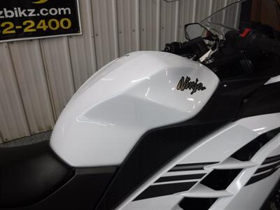 2017 Kawasaki Ninja 300   - Photo 8 - Kingman, KS 67068