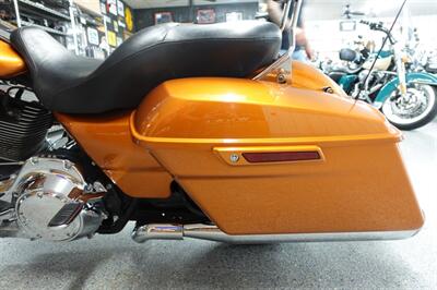 2014 Harley-Davidson Street Glide   - Photo 17 - Kingman, KS 67068
