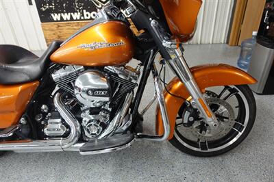 2014 Harley-Davidson Street Glide   - Photo 10 - Kingman, KS 67068