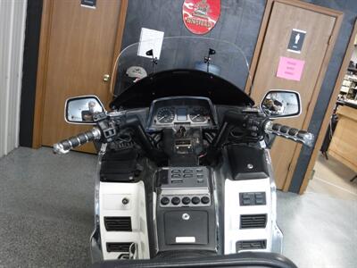 1997 Honda Gold Wing 1500   - Photo 17 - Kingman, KS 67068