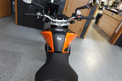 2017 KTM Duke 690   - Photo 25 - Kingman, KS 67068