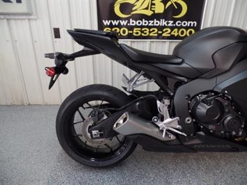 2016 Honda CBR 1000 RR   - Photo 11 - Kingman, KS 67068