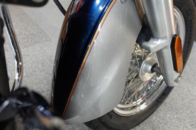 2006 Kawasaki Vulcan 900 Classic LT   - Photo 10 - Kingman, KS 67068