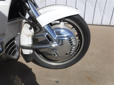 2000 Honda Gold Wing 1500 Trike CSC   - Photo 10 - Kingman, KS 67068