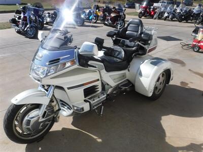2000 Honda Gold Wing 1500 Trike CSC   - Photo 5 - Kingman, KS 67068