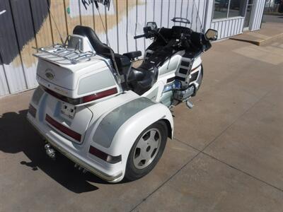 2000 Honda Gold Wing 1500 Trike CSC   - Photo 9 - Kingman, KS 67068