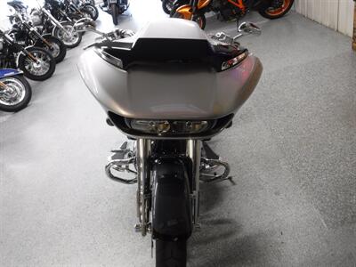 2019 Harley-Davidson Road Glide CVO   - Photo 3 - Kingman, KS 67068