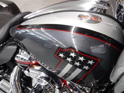 2019 Harley-Davidson Road Glide CVO   - Photo 13 - Kingman, KS 67068