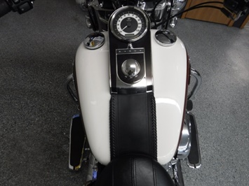 2013 Harley-Davidson Softail Deluxe   - Photo 13 - Kingman, KS 67068