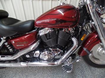 2002 Honda Shadow 1100 Sabre   - Photo 6 - Kingman, KS 67068