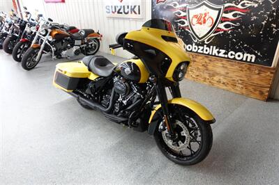 2023 Harley-Davidson Street Glide Special   - Photo 2 - Kingman, KS 67068