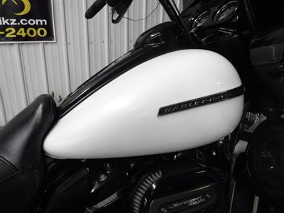 2018 Harley-Davidson Road Glide Special   - Photo 10 - Kingman, KS 67068