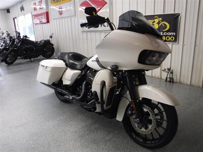 2018 Harley-Davidson Road Glide Special   - Photo 2 - Kingman, KS 67068