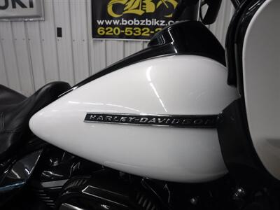 2018 Harley-Davidson Road Glide Special   - Photo 9 - Kingman, KS 67068
