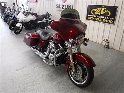 2010 Harley-Davidson Street Glide   - Photo 2 - Kingman, KS 67068