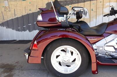 2006 Honda Gold Wing 1800 Trike Motortrike IRS   - Photo 9 - Kingman, KS 67068