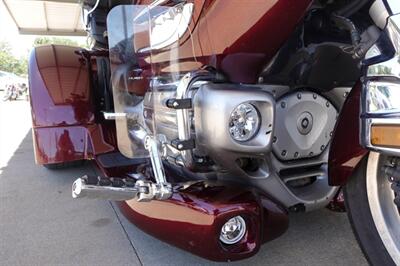 2006 Honda Gold Wing 1800 Trike Motortrike IRS   - Photo 27 - Kingman, KS 67068