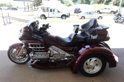 2006 Honda Gold Wing 1800 Trike Motortrike IRS   - Photo 5 - Kingman, KS 67068