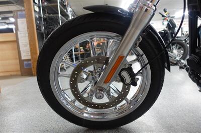 2013 Harley-Davidson Super Glide Custom   - Photo 19 - Kingman, KS 67068