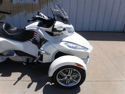 2011 Can Am Spyder RT Limited SE5   - Photo 10 - Kingman, KS 67068