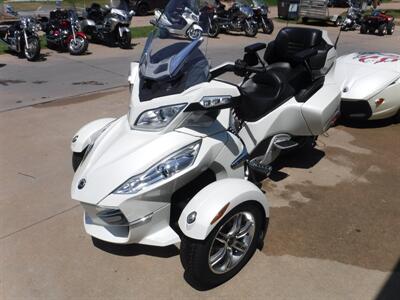 2011 Can Am Spyder RT Limited SE5   - Photo 5 - Kingman, KS 67068