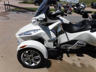 2011 Can Am Spyder RT Limited SE5   - Photo 16 - Kingman, KS 67068